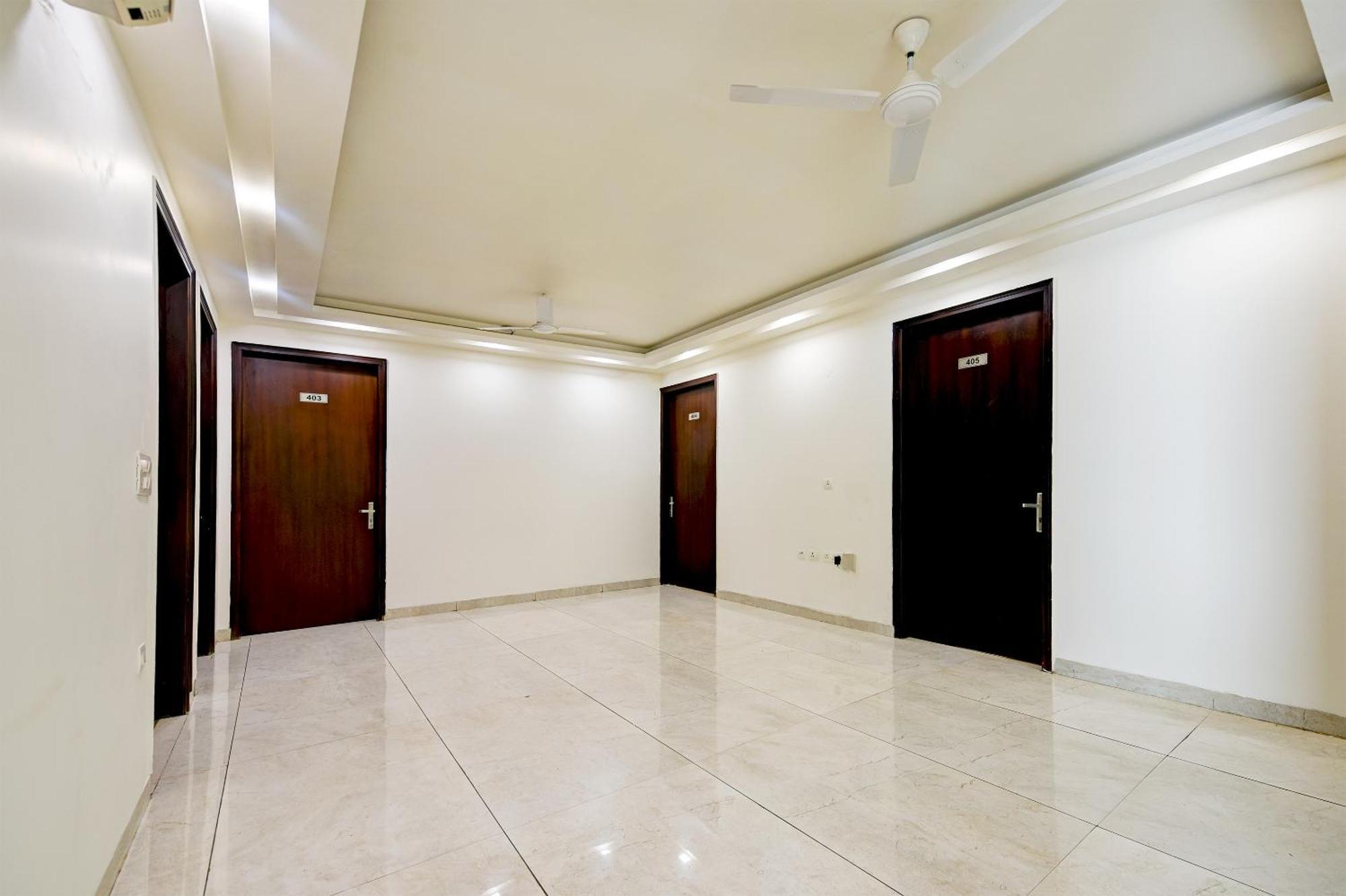 Hotel Leaf 9 Boutique, Near Golf Course Road And Galleria Market Gurgaon Exterior photo